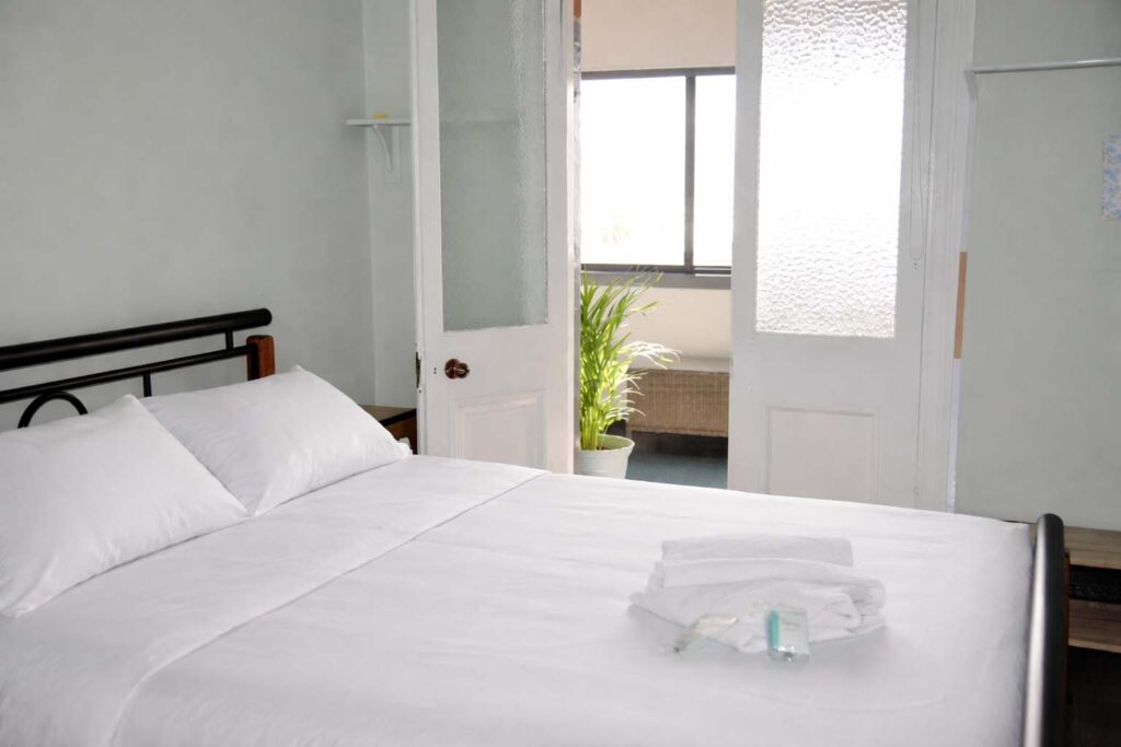 Geraldton Backpackers room